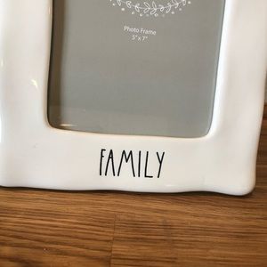 Rae Dunn Other - Rae Dunn FAMILY picture frame Rae Dunn Other - Rae Dunn FAMILY picture frame